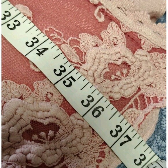 Soft Surroundings Dress Size M Pink Hi-Low Buttons Embroidery Midi Cotton - Picture 13 of 14